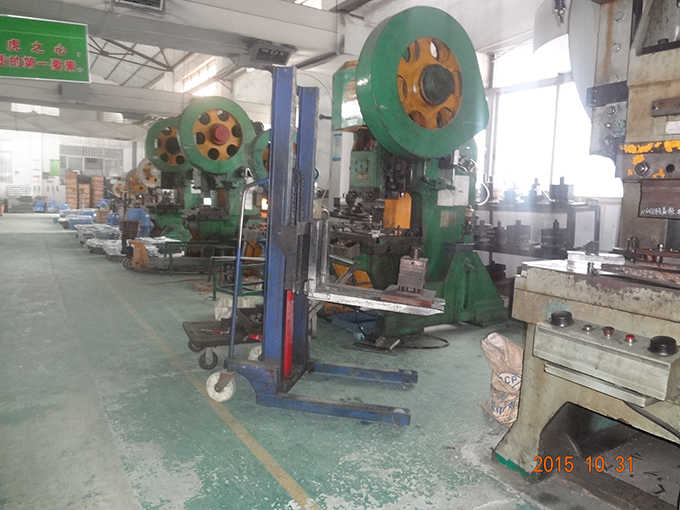 別墅門（mén）鎖