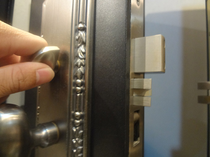 美呆了,富（fù）宇別墅門鎖